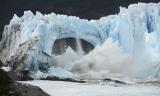 O Perito Moreno está recuando de forma constante
