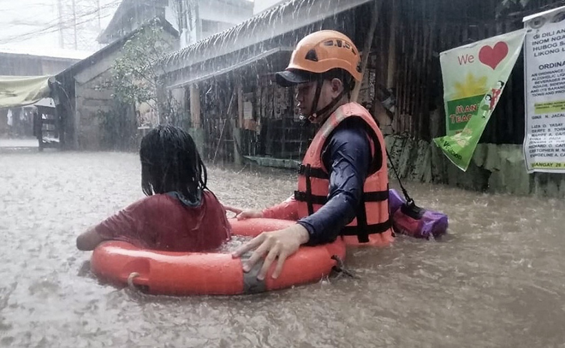 Supertufão Rai mata pelo menos 375 nas Filipinas